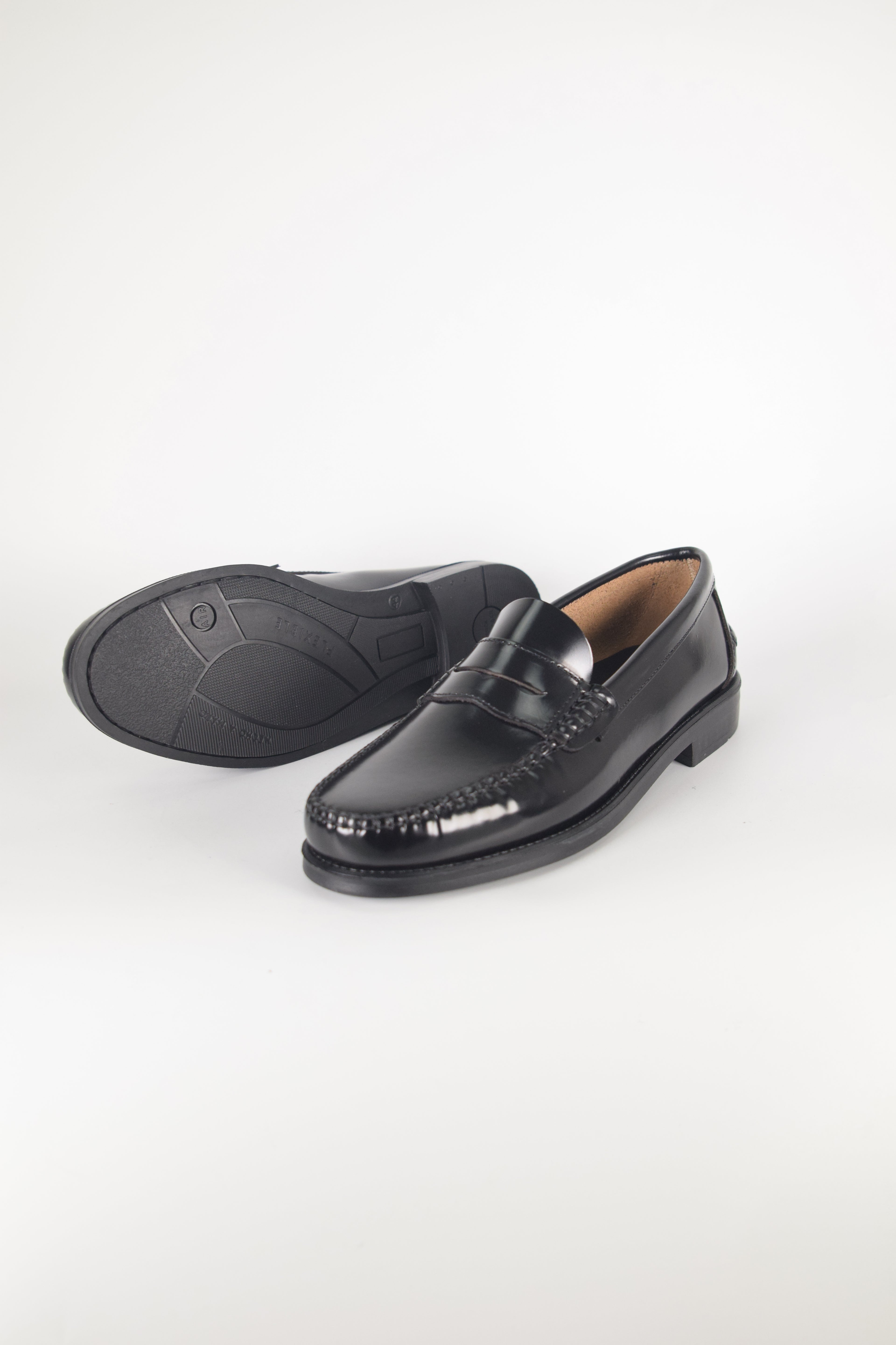 Mocasines de piel Elegancia - Mujer - Negro - Suela de Goma