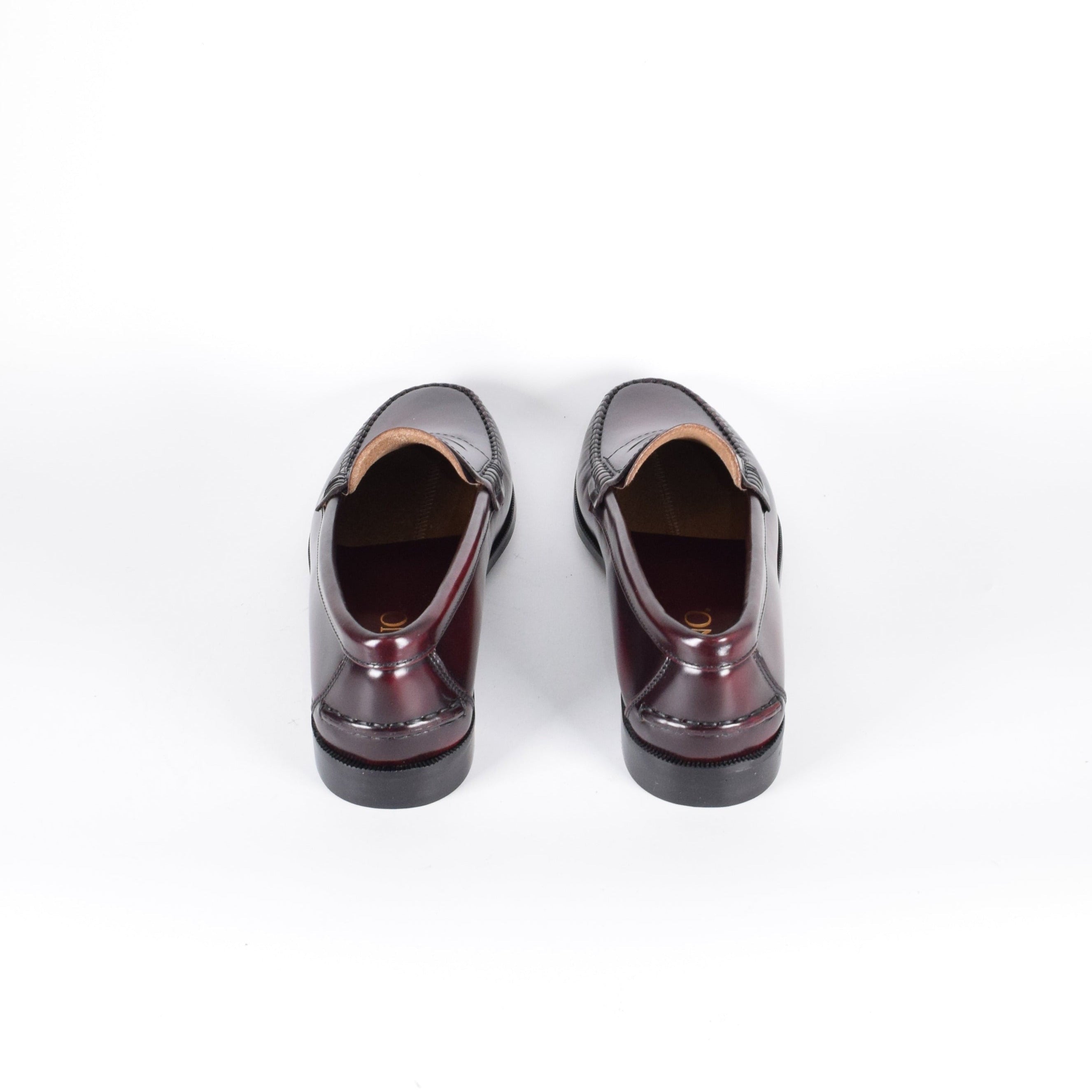 Mocasines de piel Elegancia - Mujer - Burdeos - Suela de Goma